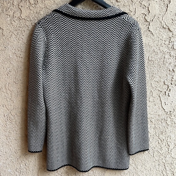 Katie & Elie‎ 100% Merino Wool chevron sweater/blazer/cardigan size M - Picture 3 of 9